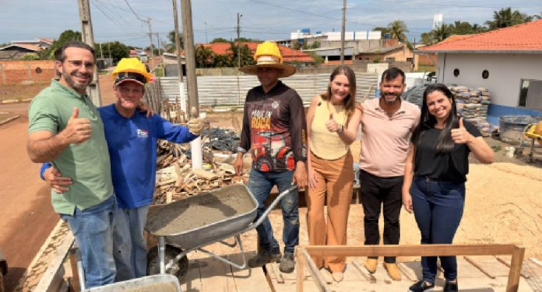 Deputada Lebrinha verifica execução da ampliação do Hospital Regional em São Francisco