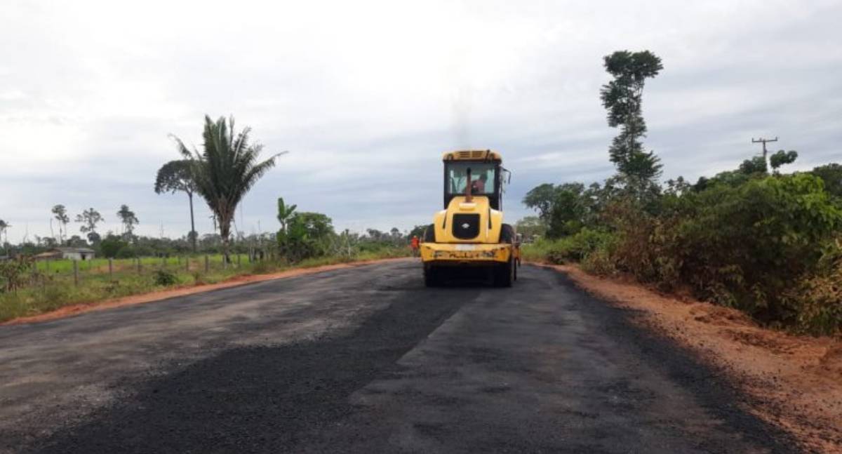 Deputado Alex Redano solicita operação tapa-buracos na RO-140, em Cacaulândia
