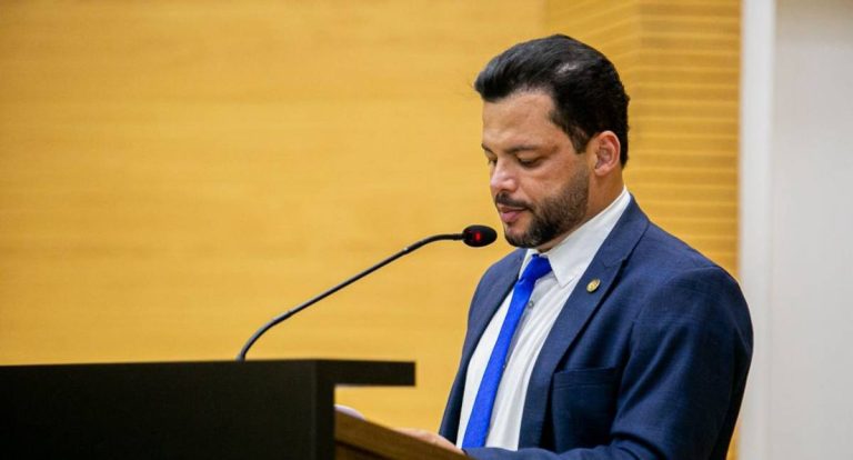 Deputado Edevaldo Neves propõe curso de formação para professores especialistas em TEA na rede estadual