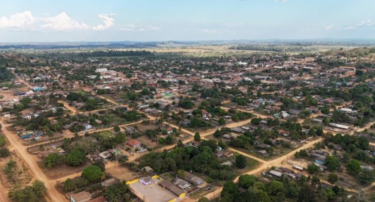 Dra Taíssa parabeniza União Bandeirantes pelos 26 anos e reforça ações por desenvolvimento do distrito