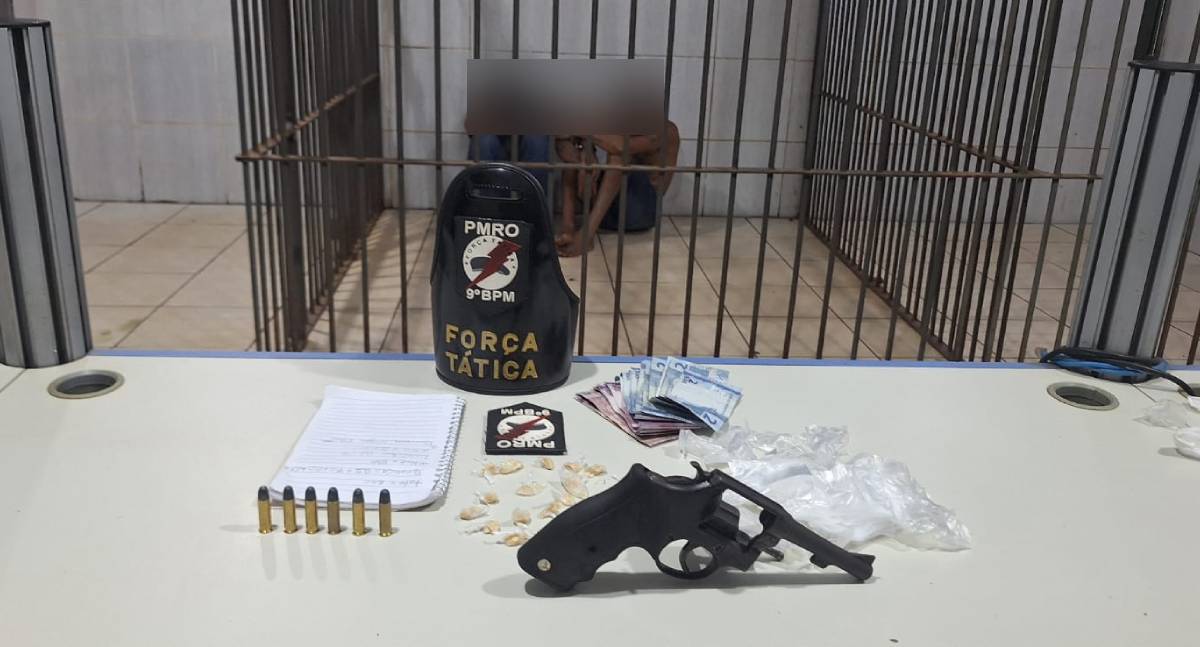 Dupla é presa com arma e drogas em Porto Velho