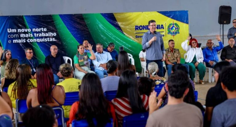 Escola Móvel de Imagem Pessoal forma profissionais do setor da beleza em Itapuã do Oeste