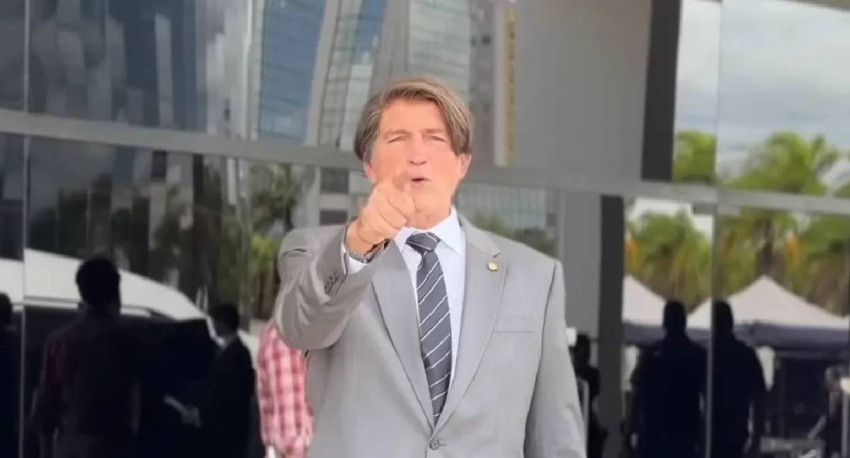 Filme de Bolsonaro ganha trailer e se envolve em polêmicas nos bastidores