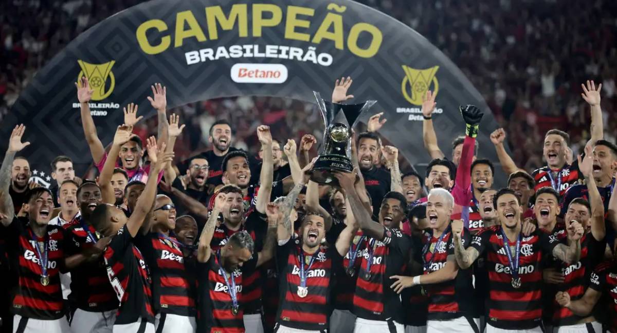Flamengo é Campeão Brasileiro e coroa temporada histórica