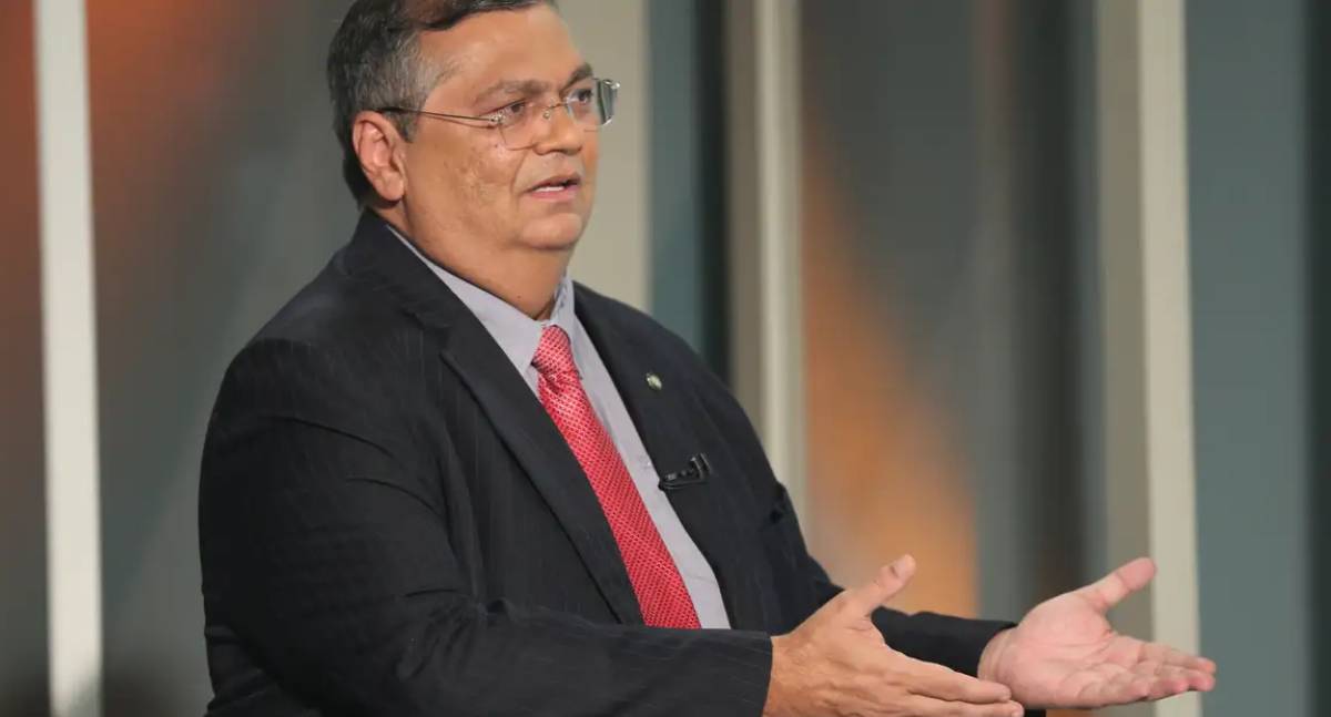 Flávio Dino, do STF, manda PF investigar R$ 72,3 milhões em novas irregularidades nas emendas Pix