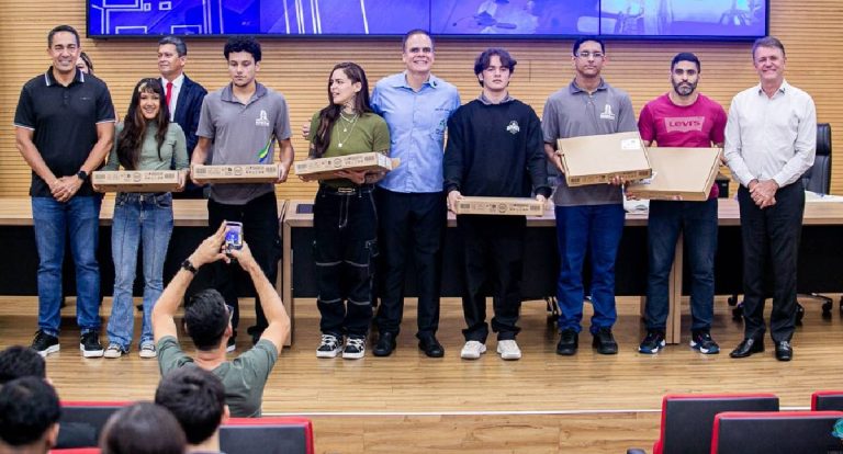 Gincana “Jornada do Saber” encerra com maratona de conhecimento e solidariedade na Alero