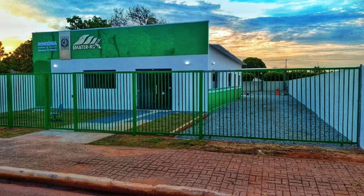 Governo de RO entrega novo escritório local da Emater-RO em Itapuã do Oeste revitalizado e modernizado