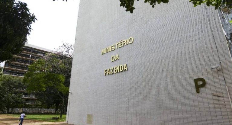 Governo endurece regras para investimentos de fundos de pensão