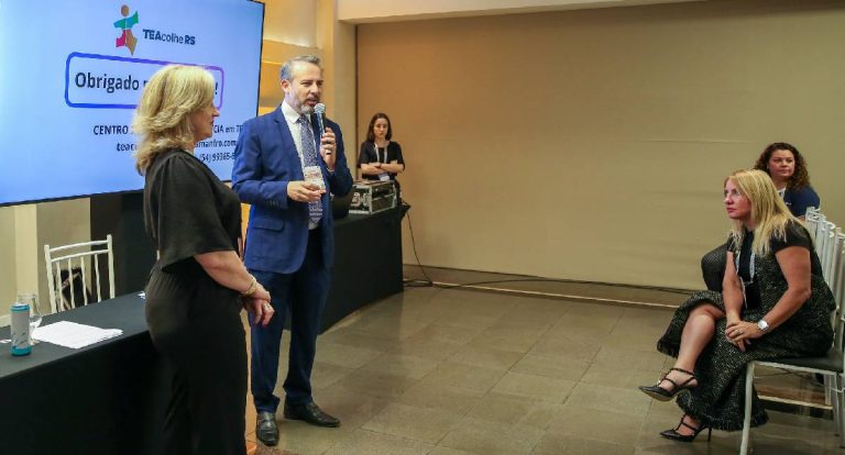 Ieda Chaves acompanha debates sobre IA e clima na Unale