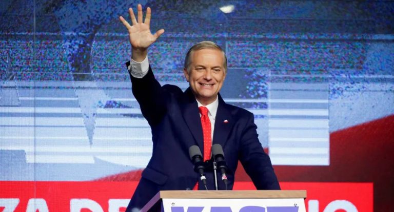 José Antonio Kast eleito presidente do Chile com guinada à direita