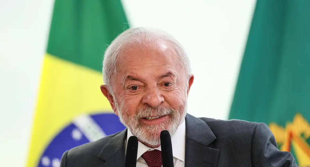 Lula quer expulsão de servidor que agrediu mulher e criança no DF