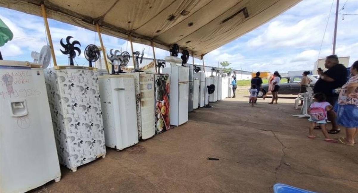 Mais de 60 famílias recebem eletrodomésticos da Energisa