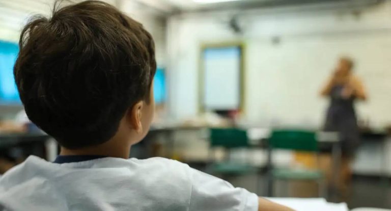 MEC quer 100% do país com escolas em tempo integral em 2026