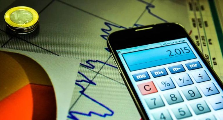 Mercado reduz previsão da inflação para 4,36% este ano