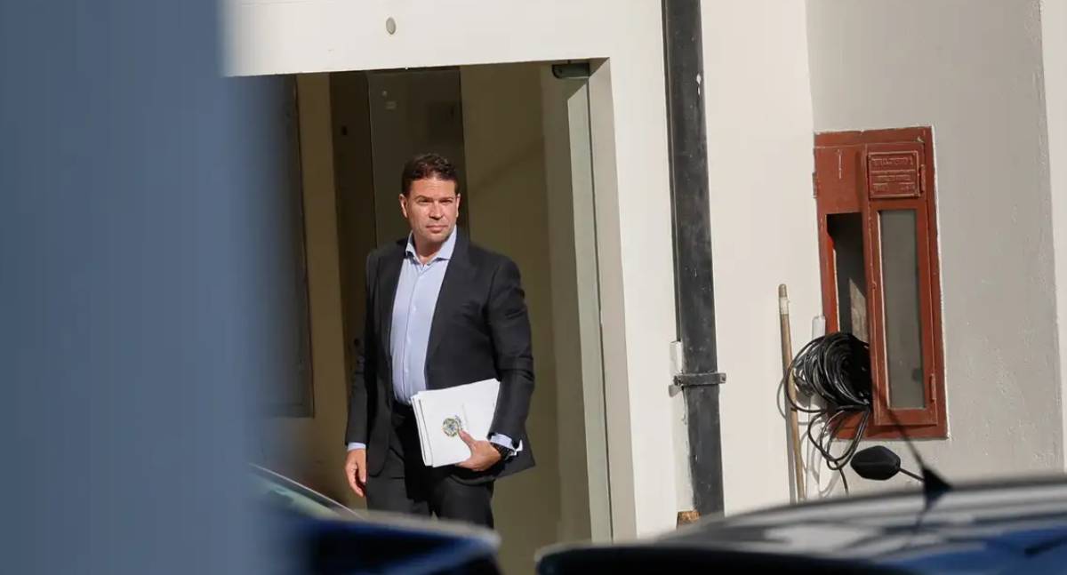 Ministério da Justiça envia pedido de extradição de Ramagem ao Itamaraty