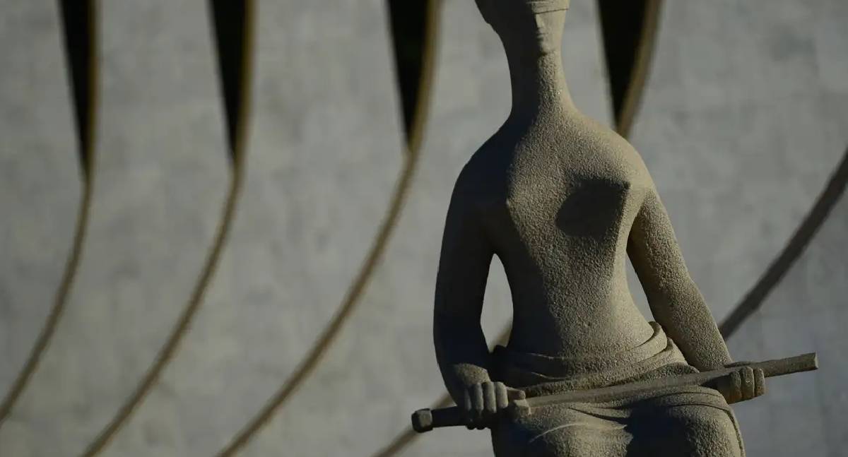 Moraes autoriza perícia médica em Bolsonaro e intima advogados