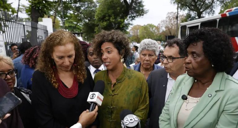 Motta volta atrás e mantém escolta de segurança para deputada do PSOL