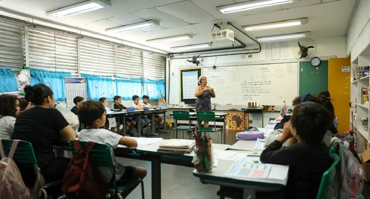 Mudanças no Imposto de Renda beneficiarão 73,5% dos professores da educação básica