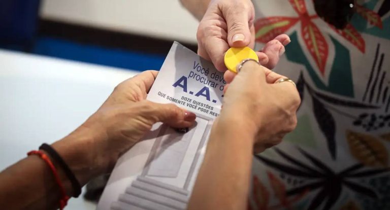 Mulheres alcoolistas pedem atenção em políticas públicas no país