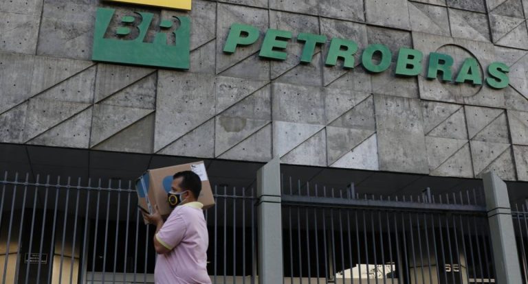Novas unidades aderem ao segundo dia de greve dos petroleiros
