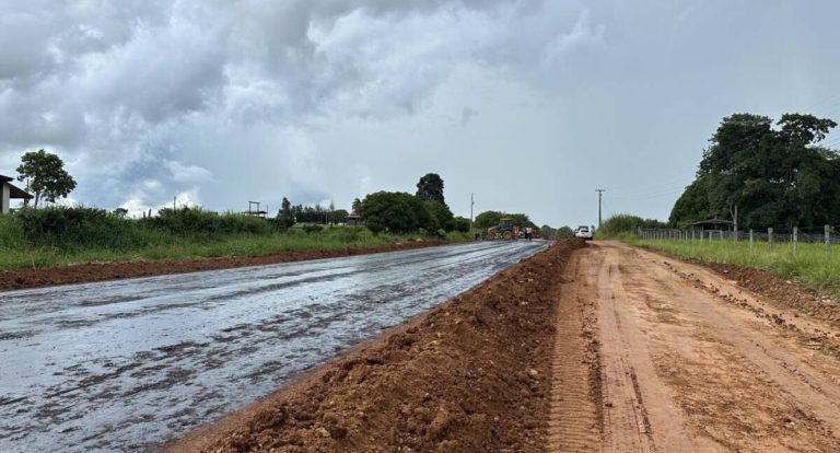 Obras na RO-473 avançam com imprimação e preparação para capa asfáltica em Teixeirópolis
