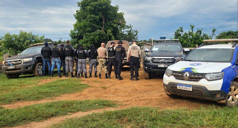 PF apreende armas e mira tráfico de drogas em Rondônia