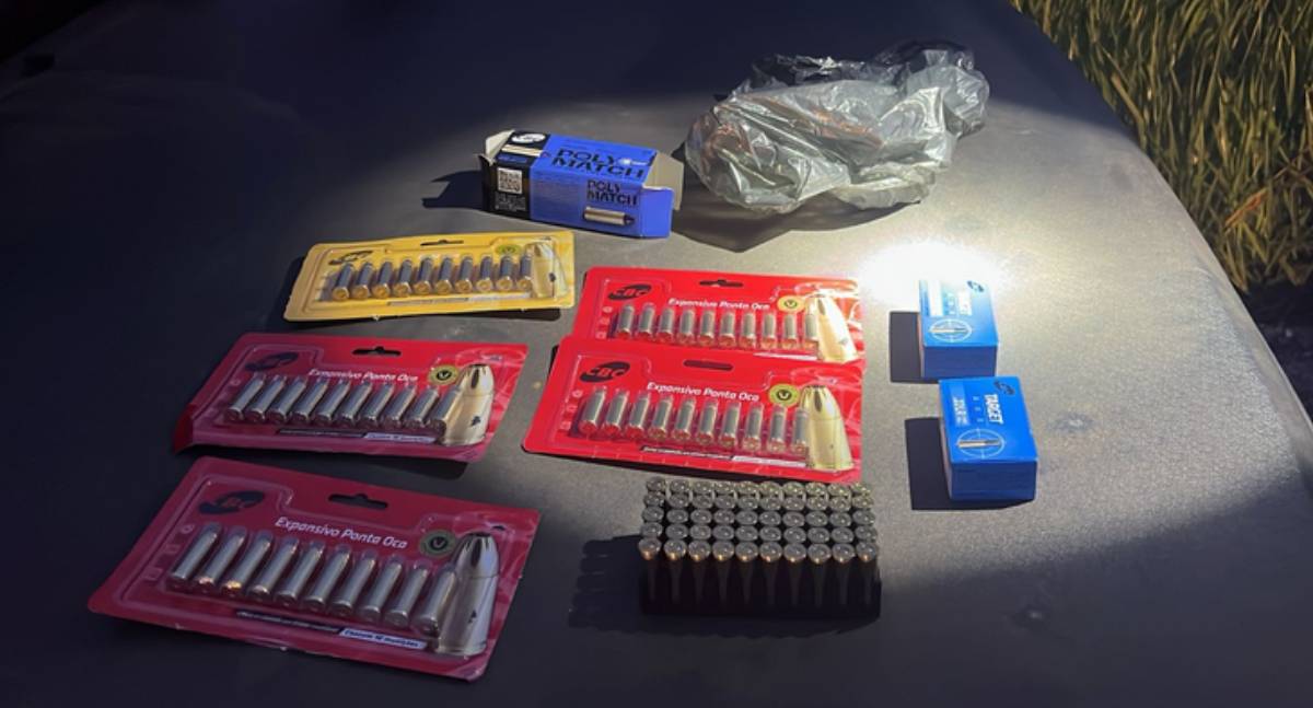 PF e PRF prendem homem por porte ilegal de munições de uso restrito em Rondônia