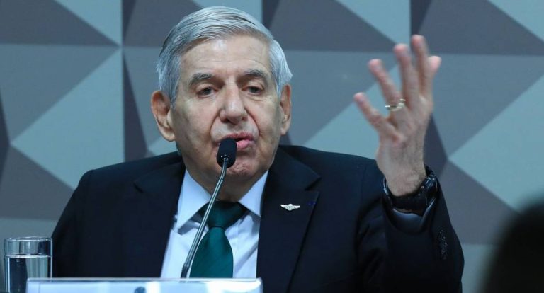 Polícia Federal solicita novo prazo para perícia médica do general Augusto Heleno