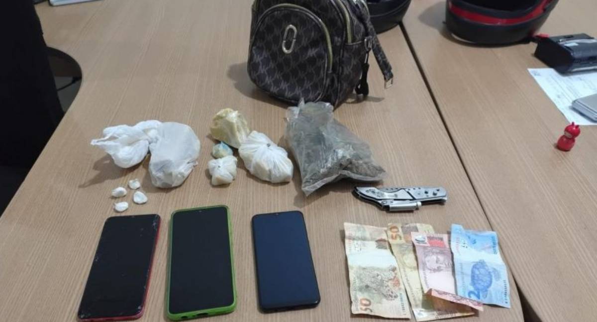 Polícia Militar prende faccionada com drogas em blitz