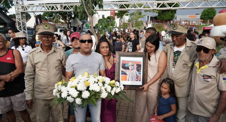 Porto Velho homenageia ferroviário Paulo Ramos