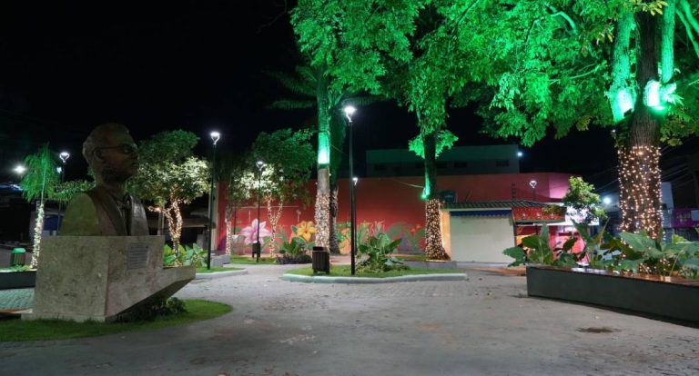 Praça Jonathas Pedroza vira novo point instagramável de Porto Velho