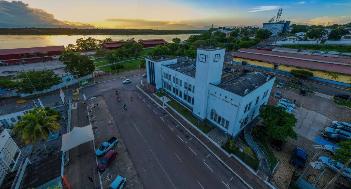 Prefeitura de Porto Velho garante pagamento do piso do magistério e abono a servidores da educação