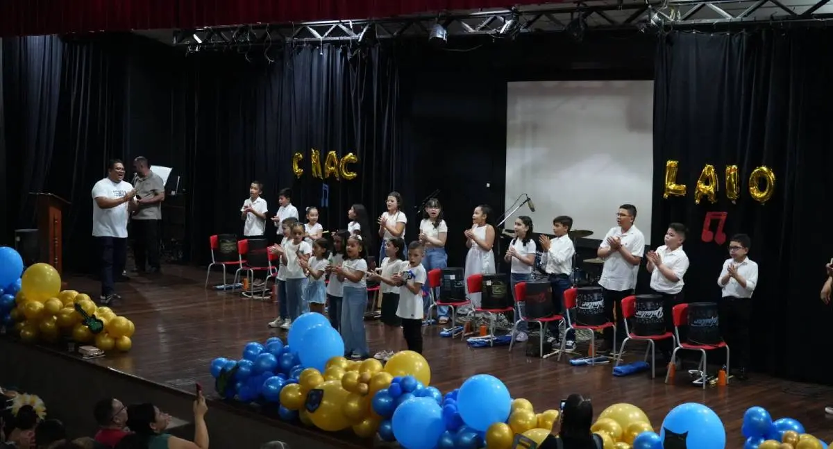 Recital do CMACE reúne música e dança em noite de apresentações no Teatro Banzeiros