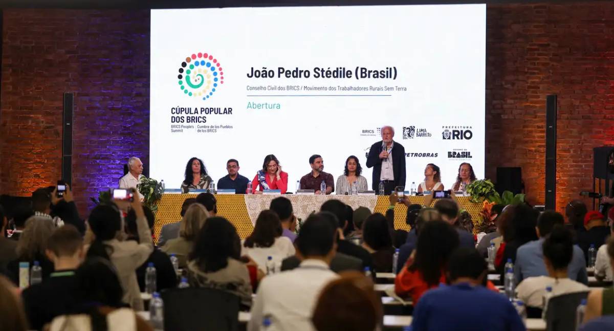 Rio de Janeiro recebe 1ª Cúpula Popular do Brics para discutir Sul Global