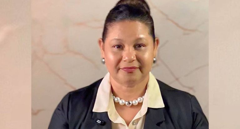 Rosângela é referência como mentora de desenvolvimento imagem e carreira