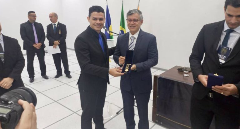 SEMDEC recebe homenagem em Simpósio de Inteligência ao Combate ao Crime Organizado