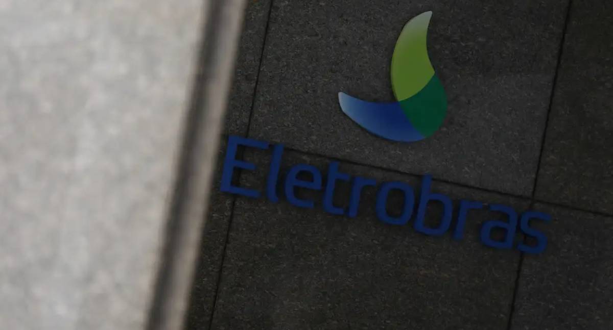 Senado aprova realocação de empregados de empresas privatizadas