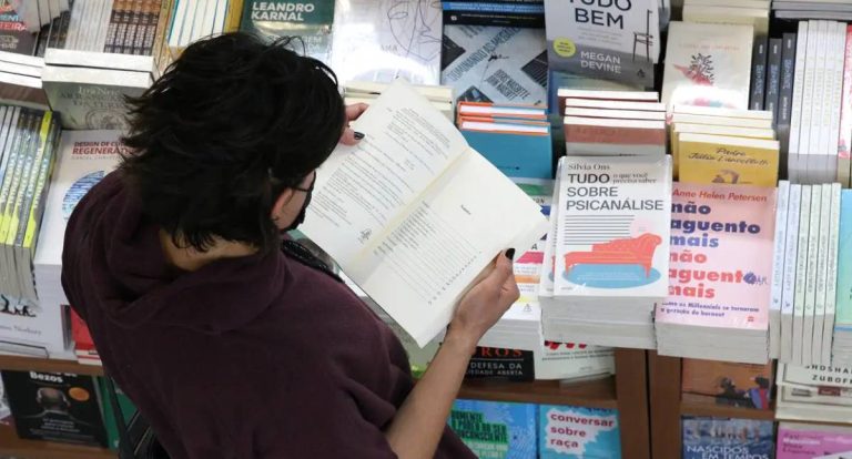 Setor de livros e editorial tem expansão de 13% no país