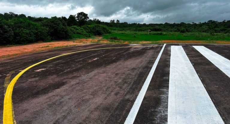 Sinalização do aeroporto de Costa Marques recebe investimentos do governo de Rondônia para ampliar segurança operacional