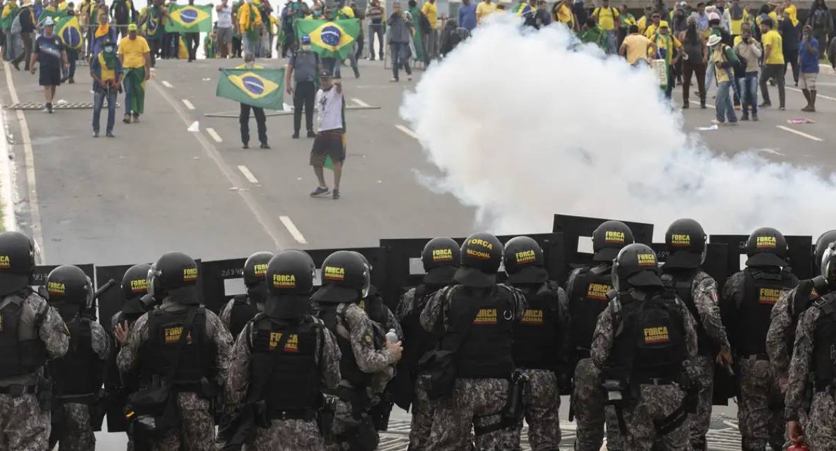 STF forma maioria para condenar PMs do DF pelo 8 de janeiro