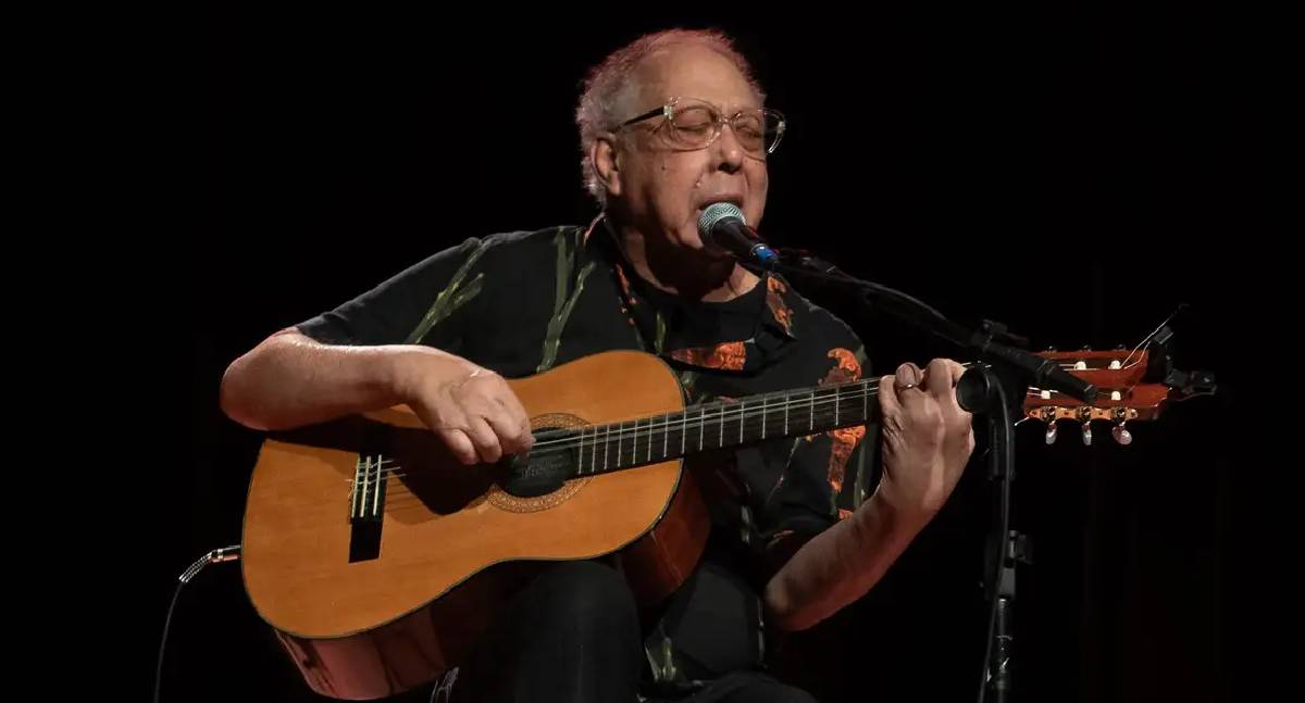 TV Brasil reexibe show de Jards Macalé no Cena Musical