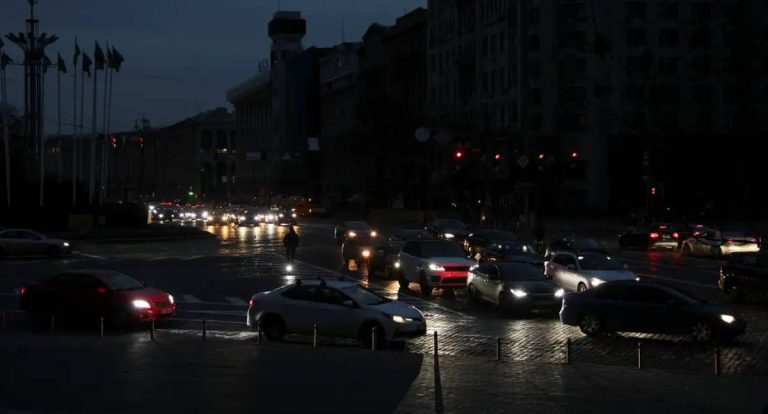 Ucrânia registra cortes de energia após ataques russos com mísseis