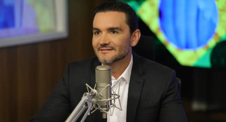 União Brasil decide pela expulsão do Ministro do Turismo, Celso Sabino