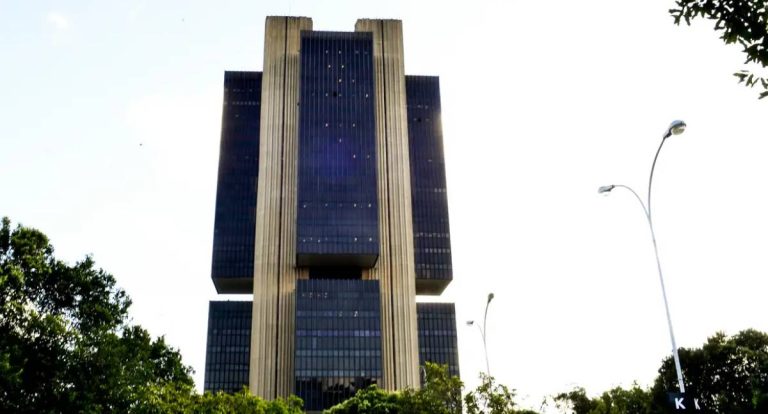 Copom inicia reunião para definir rumos da taxa Selic