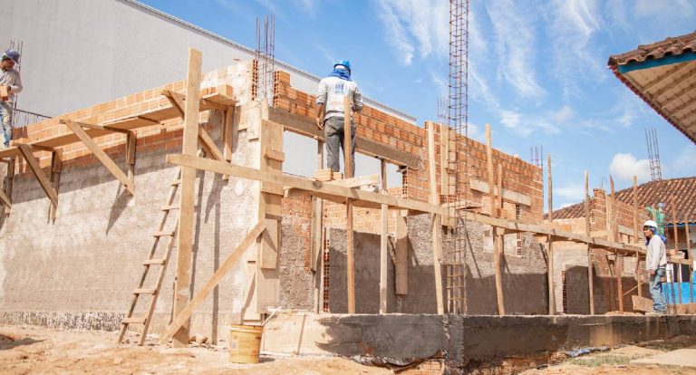 Prefeitura de Jaru lança Alvará Descomplicado; agora, licença para construções é emitida em até cinco dias úteis