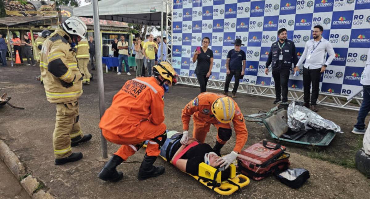 Ação integrada une educação no trânsito e incentivo à doação de sangue em Porto Velho