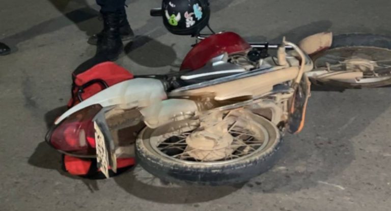 Acidente em cruzamento deixa motociclista ferido em Ji-Paraná