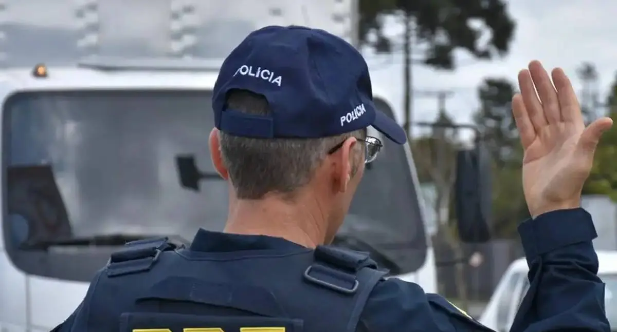 Acidentes em rodovias federais durante o Ano Novo matam 109 pessoas