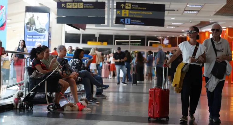 Aeroportos brasileiros registram alta de 9,4% no total de passageiros