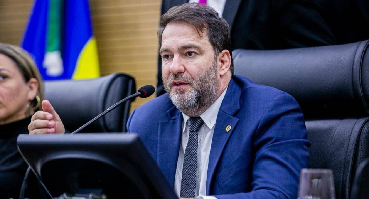 Alex Redano cobra obras urgentes em estrada de Nova Mamoré